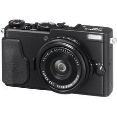 Цифровой фотоаппарат Fujifilm FinePix X70 Black (16499148)