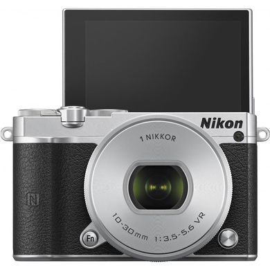 Цифровой фотоаппарат Nikon 1 J5 +10-30mm PD-Zoom KIT Silver (VVA243K001)