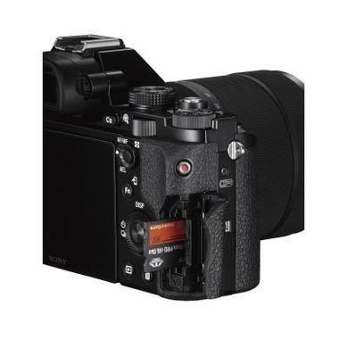Цифровой фотоаппарат SONY Alpha 7 body black (ILCE7B.RU2)