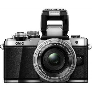 Цифровой фотоаппарат OLYMPUS E-M10 mark II Pancake Zoom 14-42 Kit silver/silver (V207052SE000)