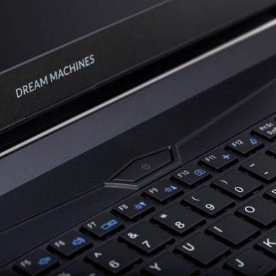Ноутбук Dream Machines Clevo G1050-15 (G1050-15UA17)