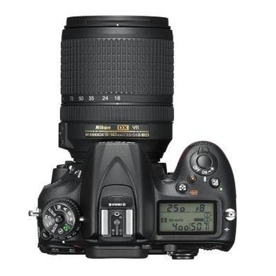Цифровой фотоаппарат Nikon D7200 + 18-140 VR