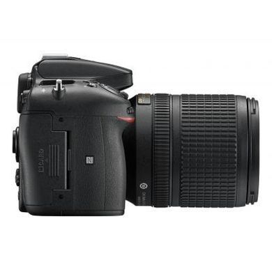 Цифровой фотоаппарат Nikon D7200 + 18-140 VR