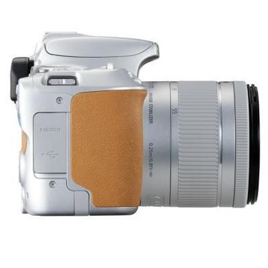Цифровой фотоаппарат Canon EOS 200D kit 18-55 IS STM Silver (2256C006)
