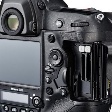 Цифровой фотоаппарат Nikon D5-a (XQD) Body (VBA460AE)